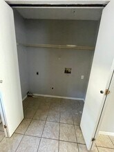 655-657-657 Country Squire Ct in Columbia, MO - Building Photo - Building Photo