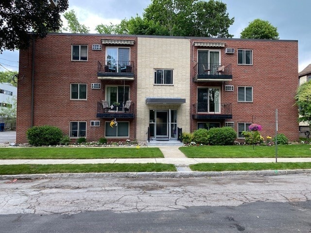 property at 37 Crystal St