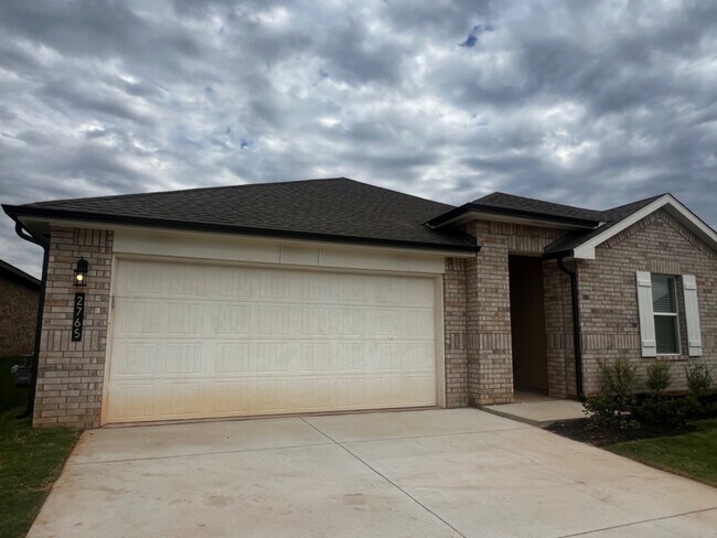 2765 Alice Wy in Yukon, OK - Building Photo - Building Photo