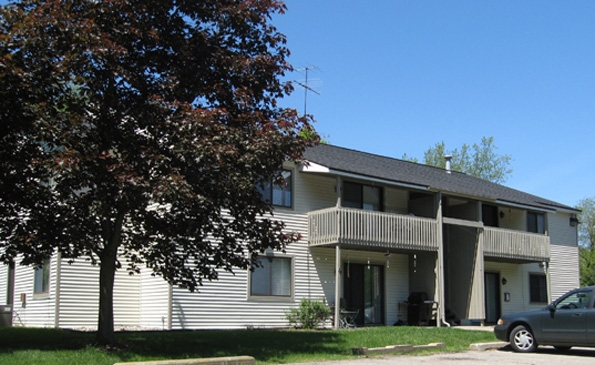 Forest Glen Apartments in Richland, MI - Foto de edificio - Building Photo