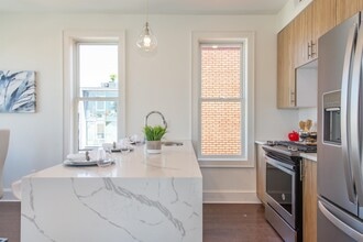 75 Coles St in Jersey City, NJ - Building Photo - Building Photo