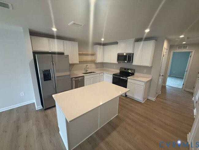 509 portal Cir in Sandston, VA - Building Photo - Building Photo