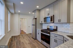 350 S Ann St in Lancaster, PA - Building Photo