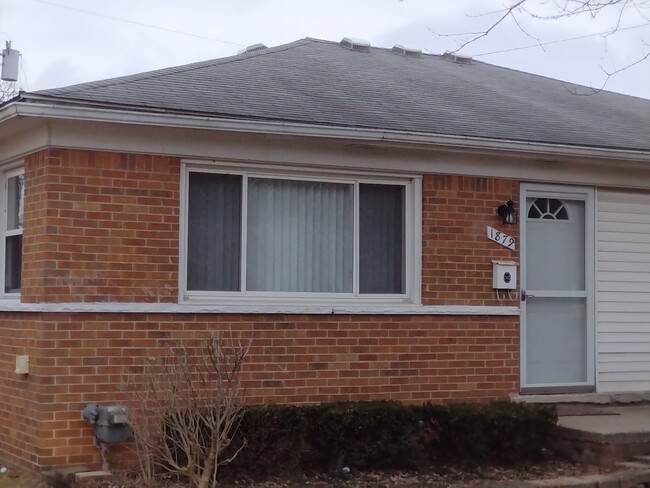 property at 1879 Stieber St