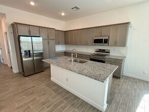 8232 E University Dr in Mesa, AZ - Building Photo - Building Photo