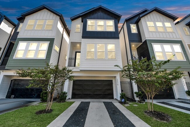 4806 Cochran St in Houston, TX - Building Photo - Building Photo