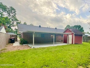 104 Sorority Dr in Lafayette, LA - Building Photo - Building Photo