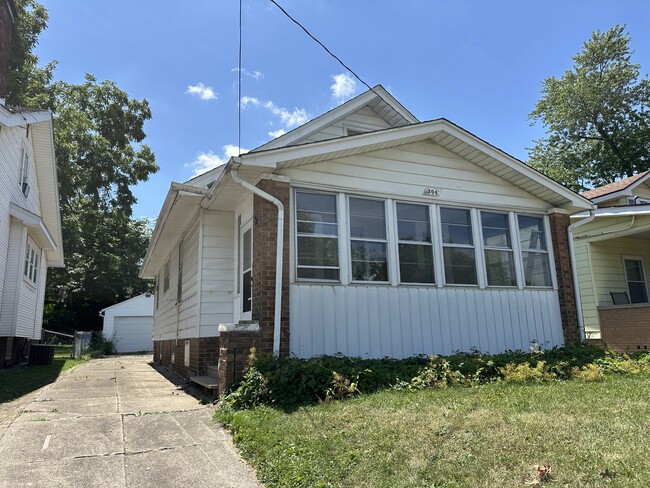 property at 304 E Virginia Ave