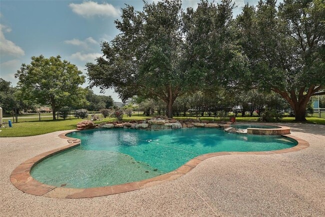 property at 19907 Stone Lake Cir