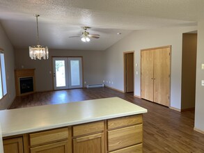 5639 165th St E in Chippewa Falls, WI - Building Photo - Building Photo