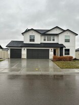 19359 Spacely Ave in Caldwell, ID - Building Photo