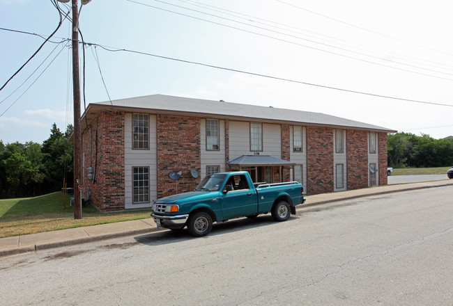 Pebble Creek Apartments in Midlothian, TX - Building Photo - Building Photo