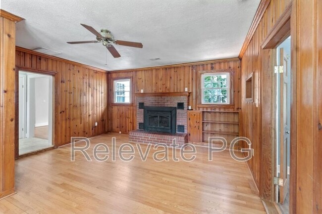 8000 Curtis Rd in West Point, VA - Building Photo - Building Photo