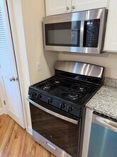 8517 4th Ave, Unit C4 in North Bergen, NJ - Foto de edificio - Building Photo