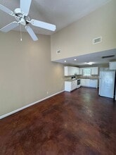 217 Broad St in Statesboro, GA - Building Photo - Building Photo