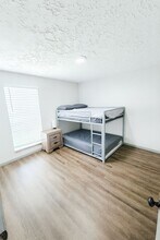 9735 Stonemont Rd in La Porte, TX - Building Photo - Building Photo