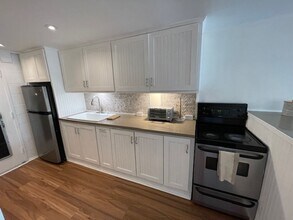 1700 Makiki St in Honolulu, HI - Building Photo - Building Photo