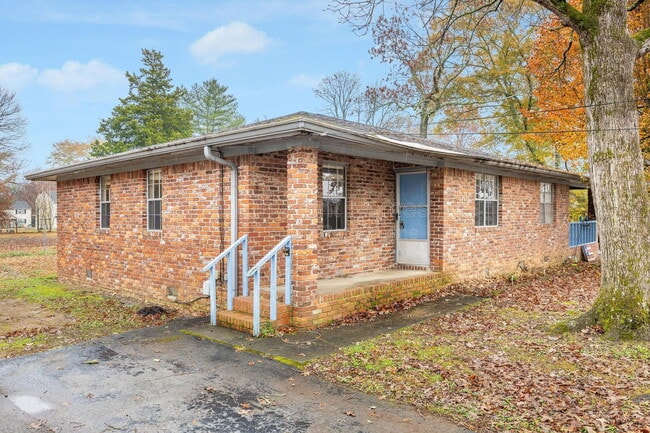 property at 125 Swafford Rd
