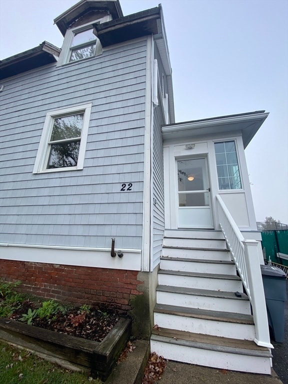 22 Harkins St