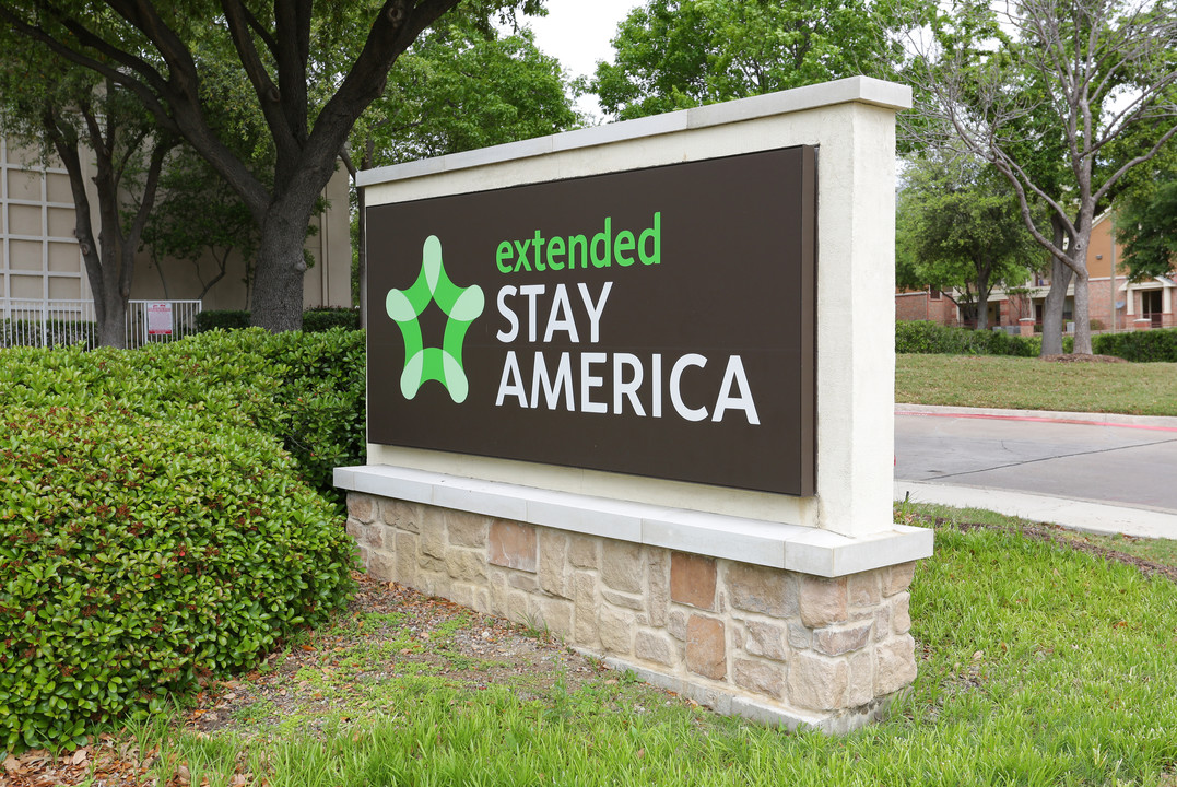 Extended Stay America in Irving, TX - Building Photo