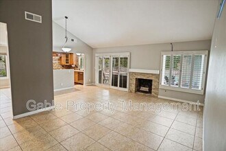 25737 Tamarisk Pl in Santa Clarita, CA - Building Photo - Building Photo