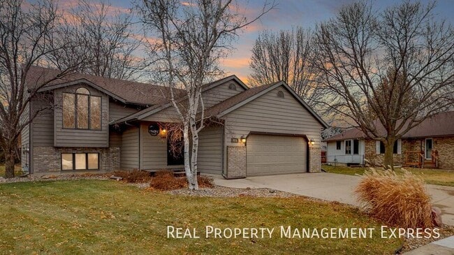 property at 413 Lakota Cir