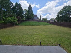 12592 Waterside Dr in Alpharetta, GA - Building Photo - Building Photo