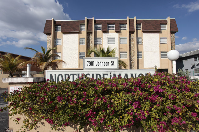 Johnson Street  Apartments in Pembroke Pines, FL - Building Photo - Building Photo