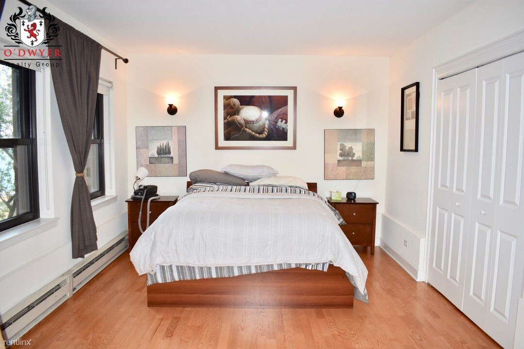 1400 N Lake Shore Dr-Unit -Apt 4D in Chicago, IL - Building Photo