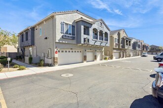 2150 W Alameda Dr in Phoenix, AZ - Building Photo - Building Photo