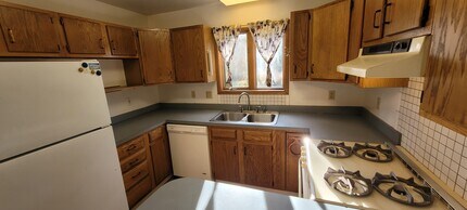 51075 Kalgin Dr in Kenai, AK - Building Photo - Building Photo