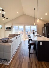 1030 E Mountain Peak Lp in Palmer, AK - Building Photo - Building Photo