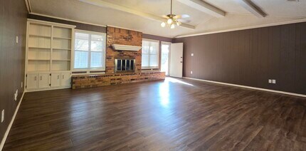 8604 Jordan Dr in Lubbock, TX - Building Photo - Building Photo