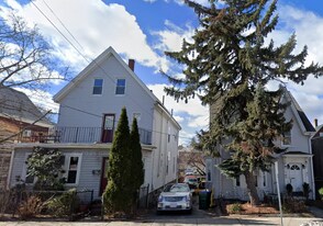567 Main St, Unit 2 in Medford, MA - Building Photo