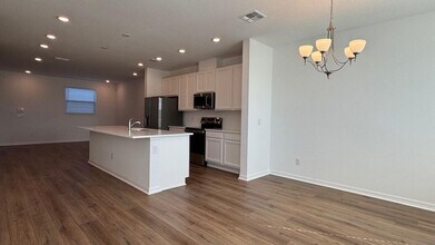 6467 Trailblaze Bnd in St. Cloud, FL - Building Photo - Building Photo