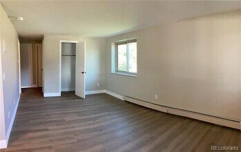 633 Oak St in Lakewood, CO - Building Photo - Building Photo