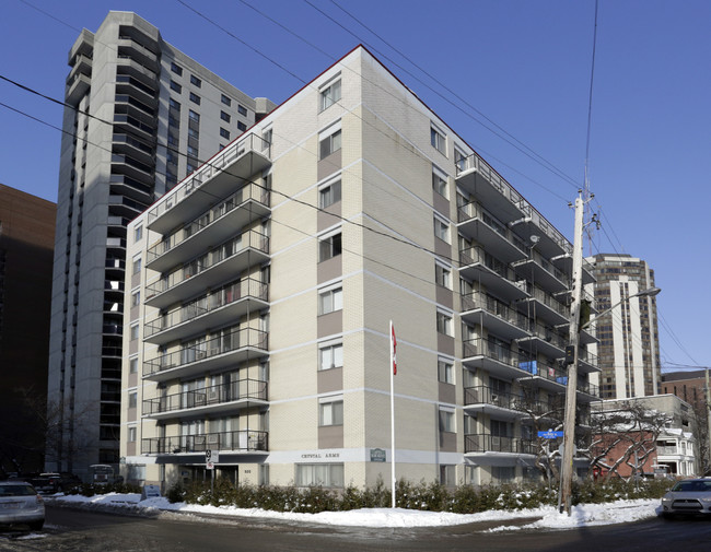 Crystal Arms Apartments in Ottawa, ON - Building Photo - Building Photo