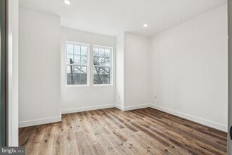 2630 N 11th St in Philadelphia, PA - Foto de edificio - Building Photo