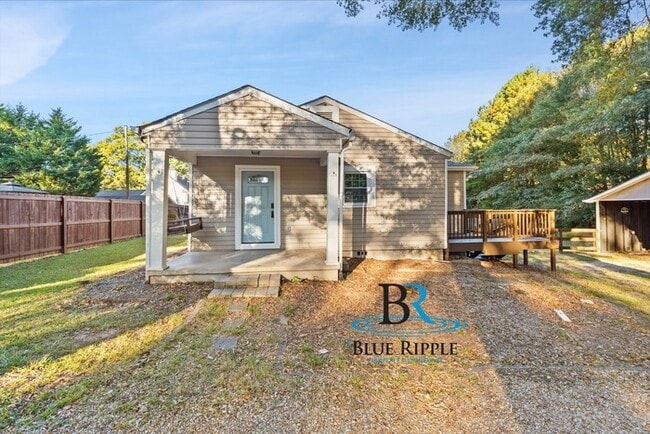 property at 1575 Walker St SE