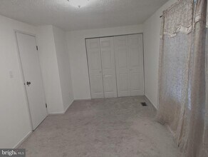 9119 Aspenpark Ct in Lorton, VA - Building Photo - Building Photo