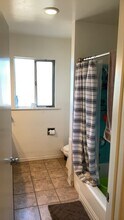 310 W Chapel St in Santa Maria, CA - Building Photo - Building Photo