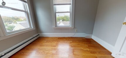 75 Spring St, Unit 3 in Cambridge, MA - Building Photo - Building Photo
