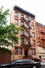 514 W 50th St in New York, NY - Building Photo - Building Photo