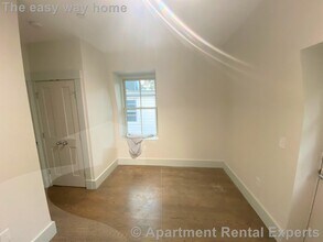 15 Boardman St, Unit 2 in Cambridge, MA - Building Photo - Building Photo