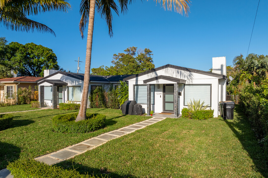 12345 NE 11th Ct in North Miami, FL - Building Photo