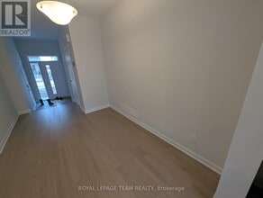 723 Fairline Row in Ottawa, ON - Building Photo - Building Photo