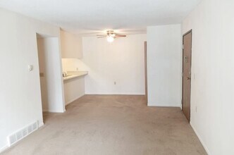 608 N 4th St in Chesaning, MI - Building Photo - Building Photo