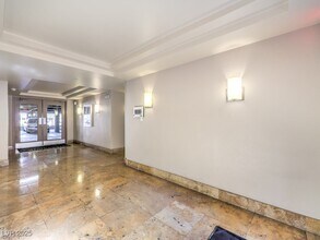 67 E Agate Ave in Las Vegas, NV - Building Photo - Building Photo