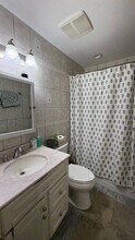 59 McAlester Ave in Hicksville, NY - Building Photo - Building Photo