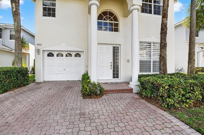7323 Panache Way in Boca Raton, FL - Foto de edificio - Building Photo